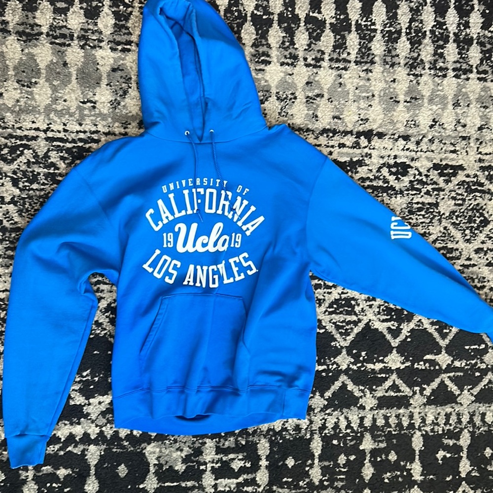 Men’s large champion hoodie UCLA